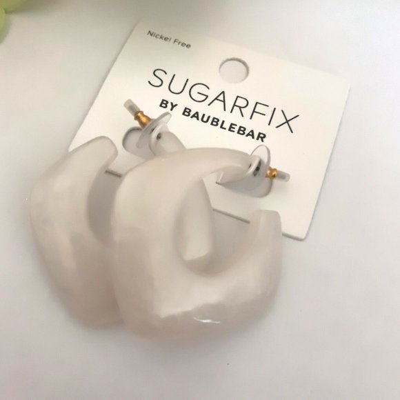 Sugarfix Earrings White Trapezoid Resin Hoops Retr - Picture 2 of 4